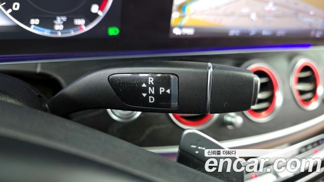 Mercedes-Benz E-Class E300 AV Intelligent Drive