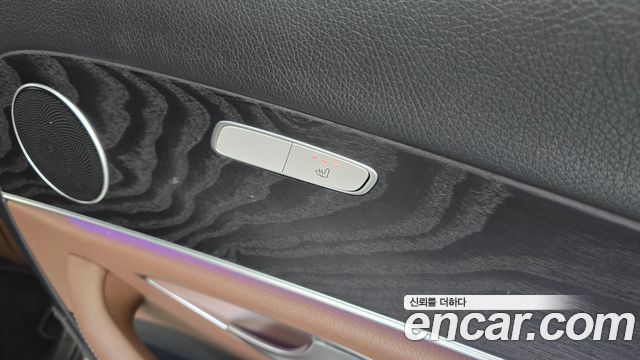Mercedes-Benz E-Class E300 AV Intelligent Drive