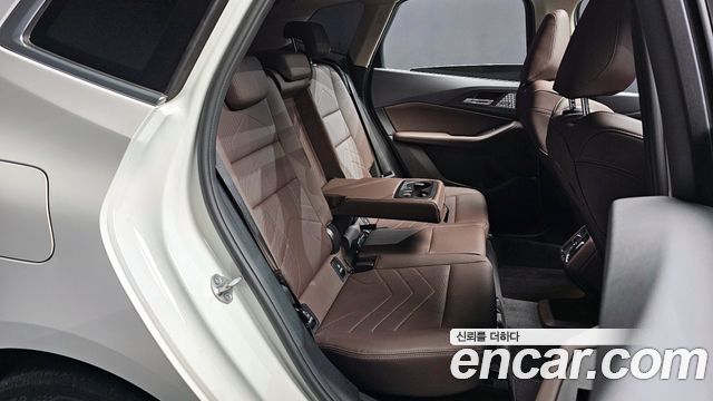 BMW 2-Series 220i Luxury