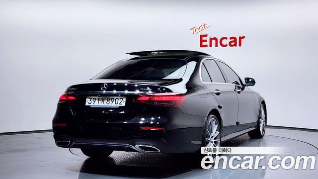 Mercedes-Benz E-Class E350 4MATIC AMG Line