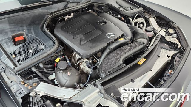 Mercedes-Benz E-Class E350 4MATIC AMG Line