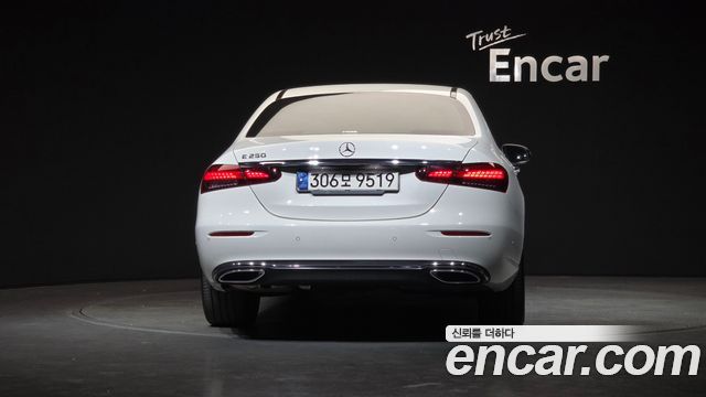 Mercedes-Benz E-Class E250 Exclusive