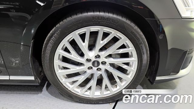 Audi A8 55 TFSI Quattro LWB
