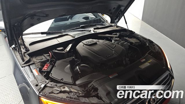 Audi A4 40 TFSI Premium