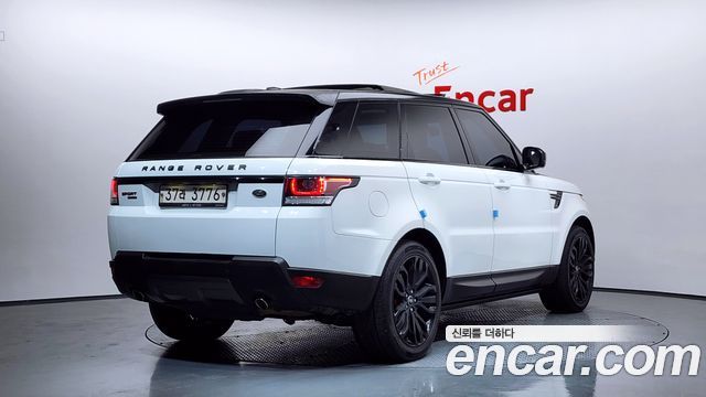 Land Rover Range Rover Sport 3.0 SDV6 HSE Dynamic