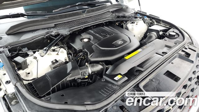 Land Rover Range Rover Sport 3.0 SDV6 HSE Dynamic