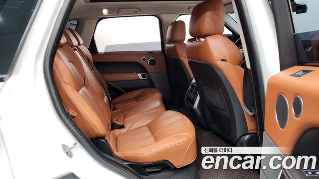Land Rover Range Rover Sport 3.0 SDV6 HSE Dynamic