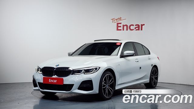 BMW 3-Series 330e M Sport