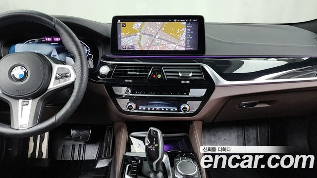 BMW 5-Series 530e M Sport