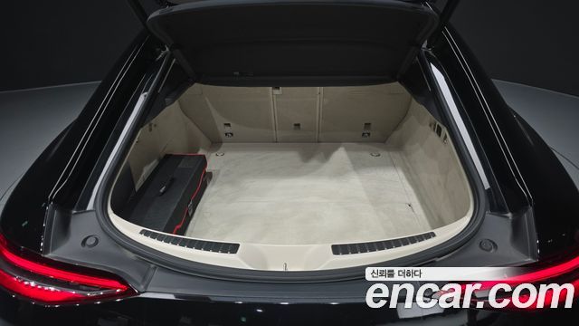 Mercedes-Benz AMG GT 4Door 43 4MATIC+