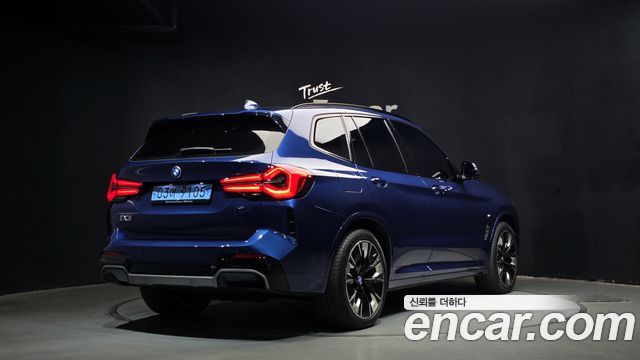 BMW iX3 M Sports