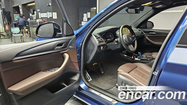BMW iX3 M Sports