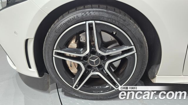 Mercedes-Benz A-Class AMG A35 4MATIC Sedan