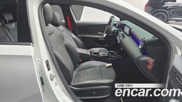 Mercedes-Benz A-Class AMG A35 4MATIC Sedan
