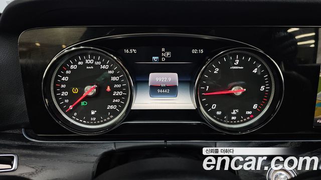 Mercedes-Benz E-Class E220d 4MATIC Avantgarde
