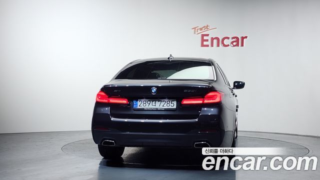 BMW 5-Series 530i xDrive M Sport Package