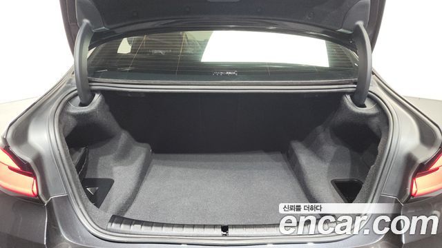 BMW 5-Series 530i xDrive M Sport Package
