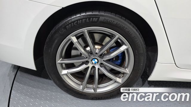 BMW 5-Series 530i xDrive M Sport Package Plus
