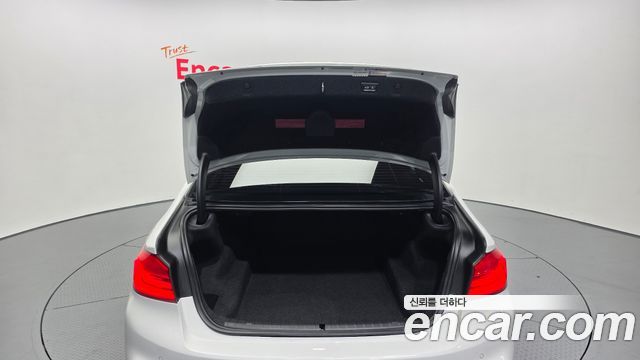 BMW 5-Series 530i xDrive M Sport Package Plus