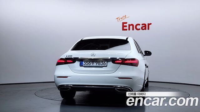 Mercedes-Benz E-Class E250 Avantgarde