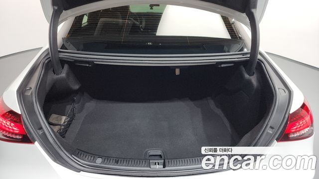 Mercedes-Benz E-Class E250 Avantgarde