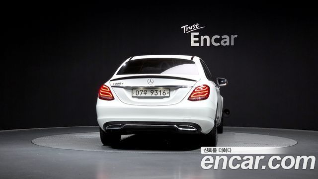 Mercedes-Benz C-Class C220 d Avantgarde