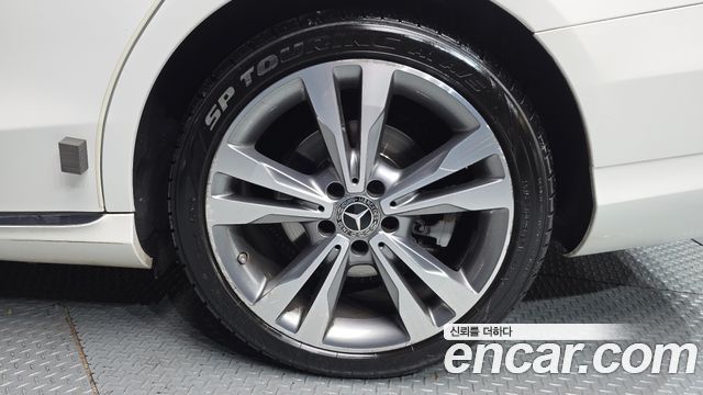 Mercedes-Benz C-Class C220 d Avantgarde