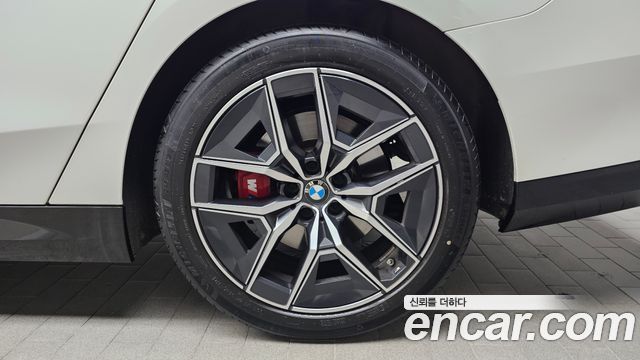 BMW 5-Series 520i Special Edition