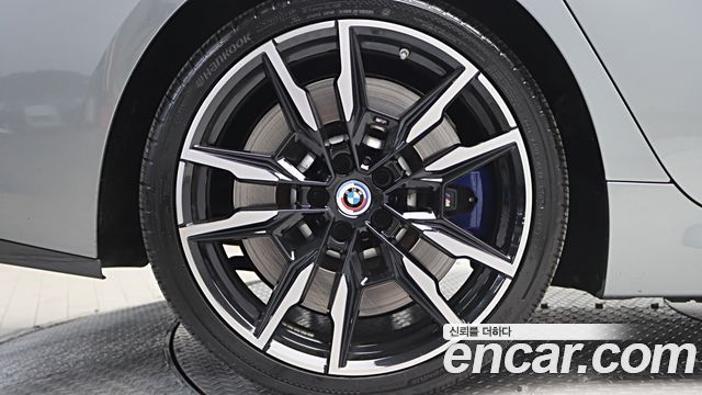 BMW 8-Series M850i xDrive Gran Coupe