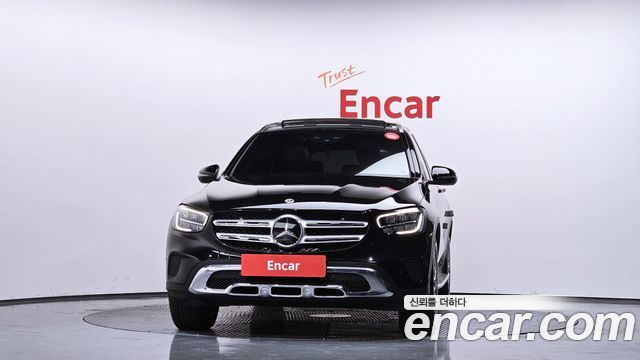 Mercedes-Benz GLC-Class GLC300e 4MATIC