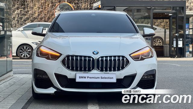BMW 2-Series 220i M Sports