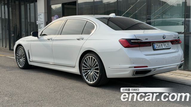 BMW 7-Series 730Ld xDrive Design Pure Excellence