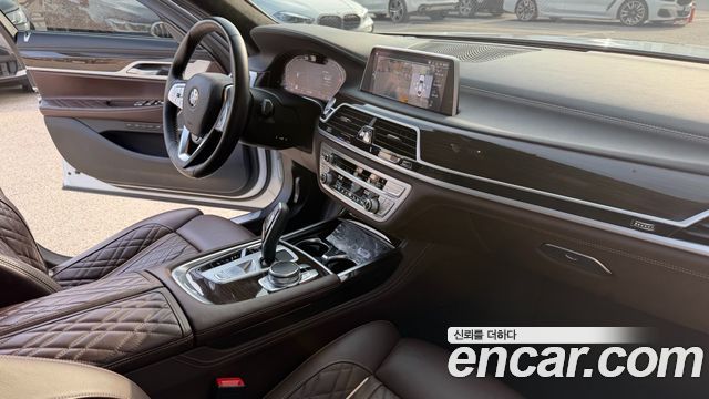 BMW 7-Series 730Ld xDrive Design Pure Excellence