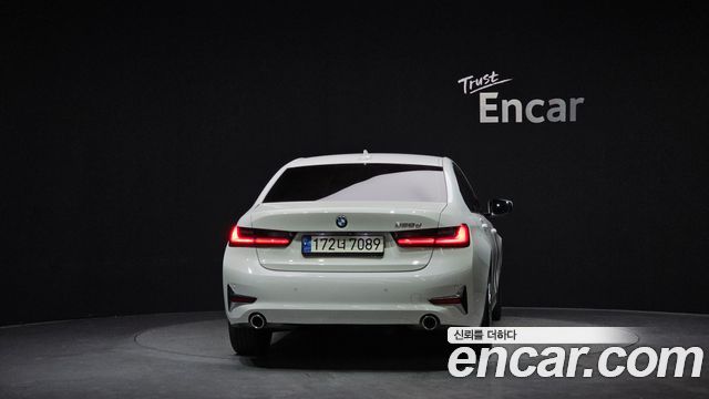 BMW 3-Series 320d Luxury