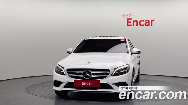 Mercedes-Benz C-Class C200 Avantgarde