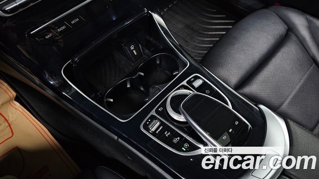 Mercedes-Benz C-Class C200 Avantgarde