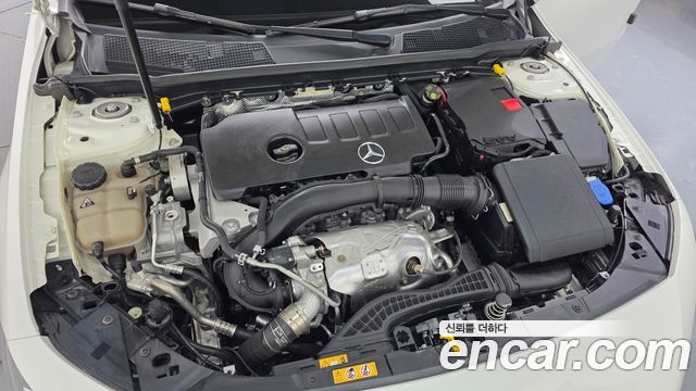 Mercedes-Benz A-Class A220 Hatchback