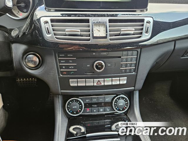Mercedes-Benz CLS-Class W218 CLS250 d 4MATIC AMG Line