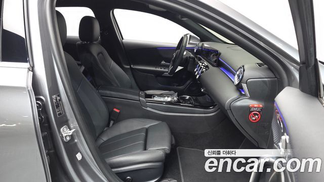 Mercedes-Benz A-Class A220 Hatchback