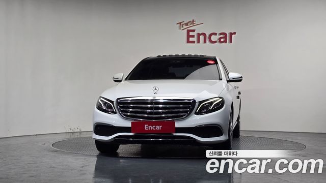 Mercedes-Benz E-Class E220d 4MATIC Exclusive