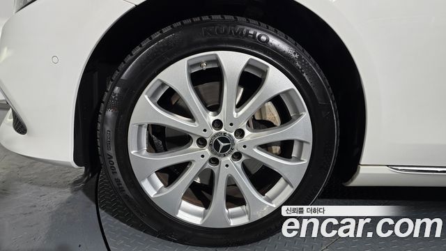 Mercedes-Benz E-Class E220d 4MATIC Exclusive