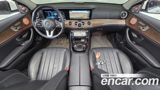 Mercedes-Benz E-Class E220d 4MATIC Exclusive