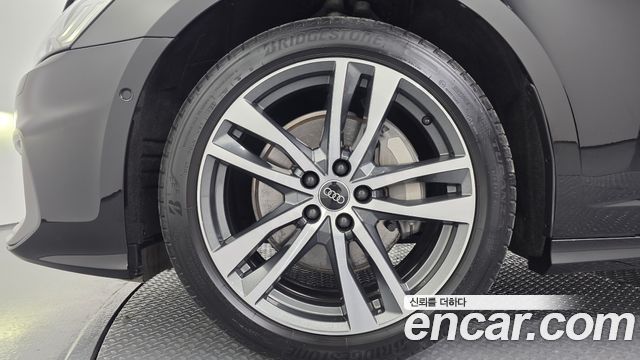 Audi A6 45 TFSI Premium
