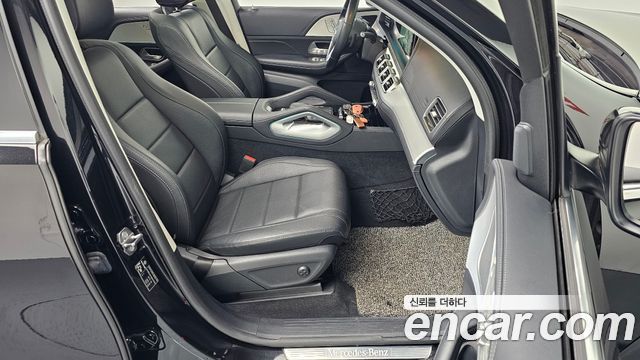 Mercedes-Benz GLE-Class GLE300d 4MATIC