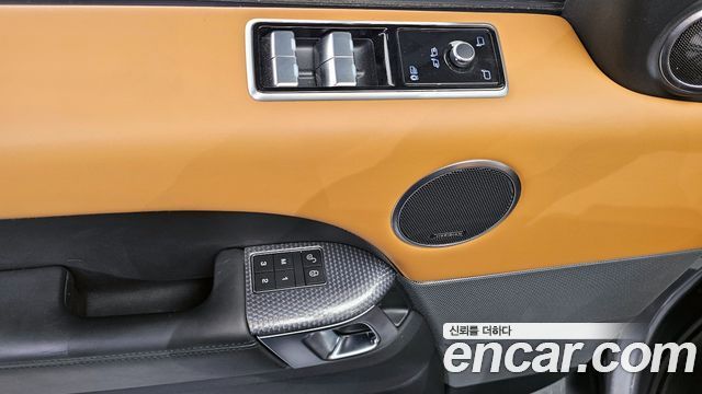 Land Rover Range Rover Sport 3.0 SDV6 HSE Dynamic