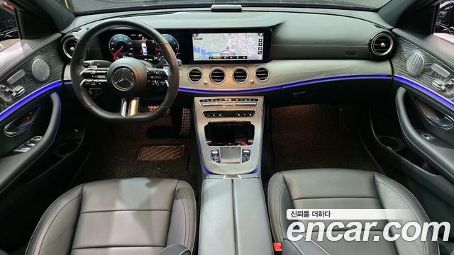 Mercedes-Benz E-Class E350 4MATIC AMG Line