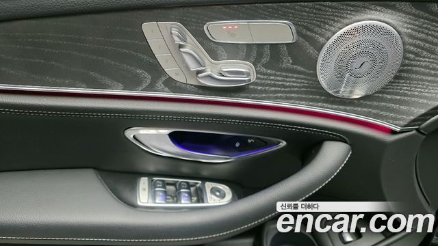 Mercedes-Benz E-Class E350 4MATIC AMG Line