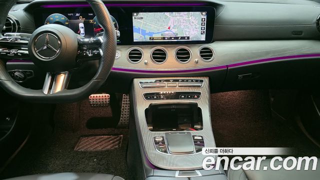 Mercedes-Benz E-Class E350 4MATIC AMG Line