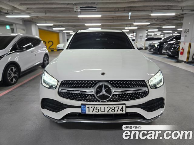 Mercedes-Benz GLC-Class GLC300e 4MATIC Coupe