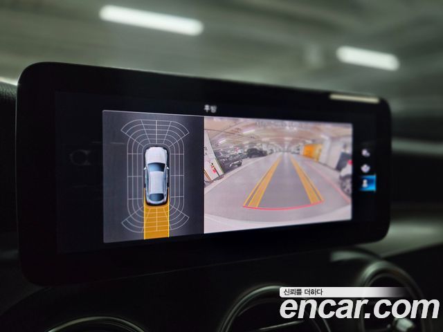 Mercedes-Benz GLC-Class GLC300e 4MATIC Coupe